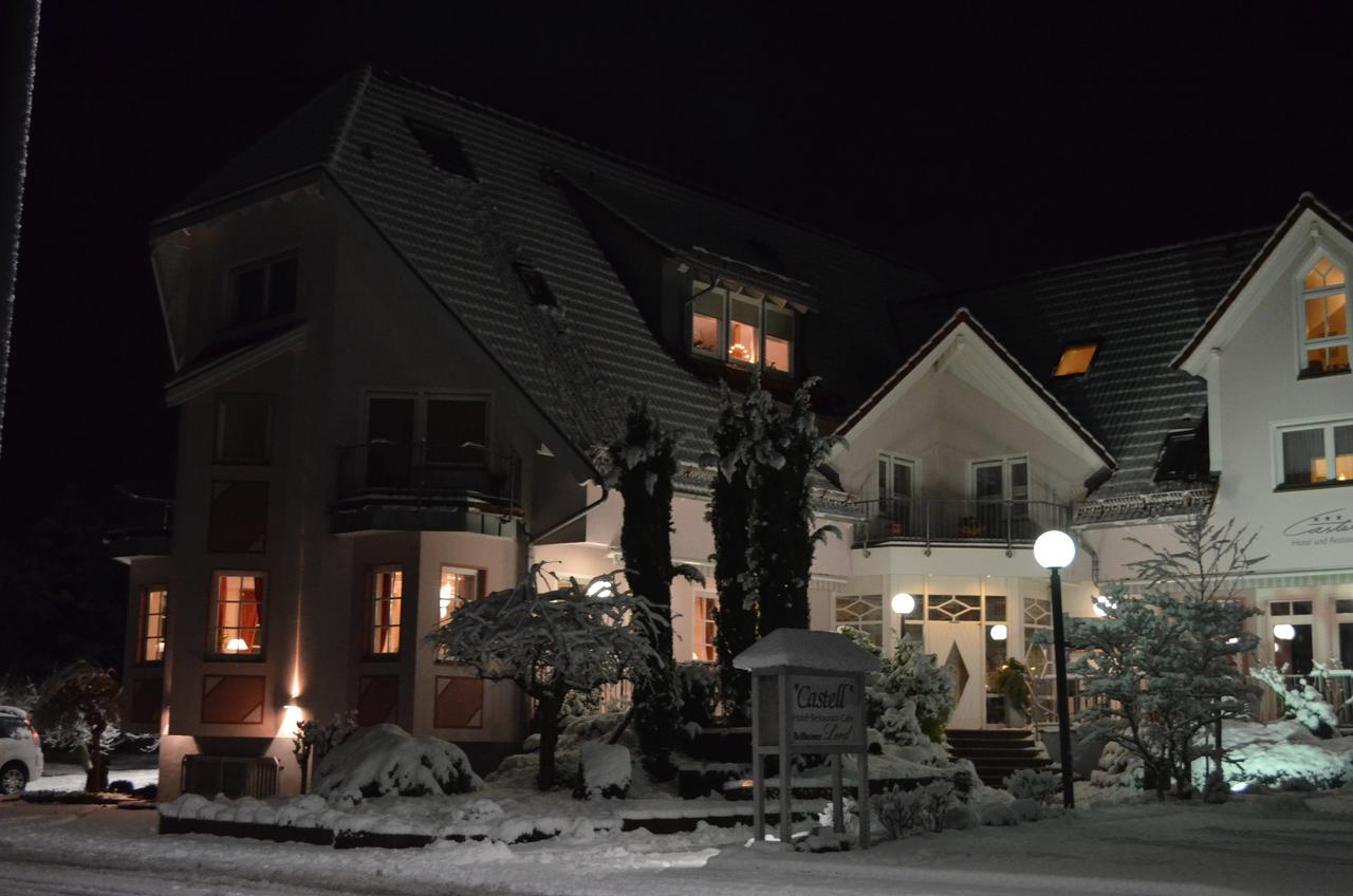 Castell Hotel & Restaurant Leinsweiler Buitenkant foto